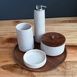 Kohler 5 Piece Speckled White Bath Accessory Set